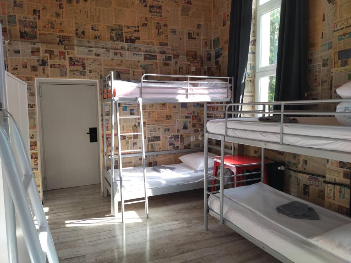 Oliwka Hostel Varsó Kültér fotó