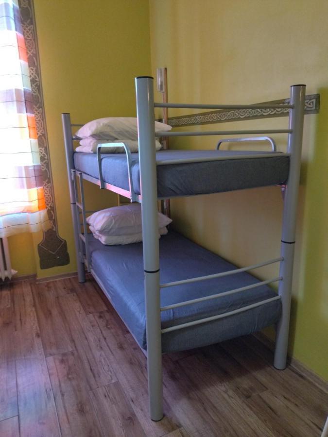 Oliwka Hostel Varsó Kültér fotó