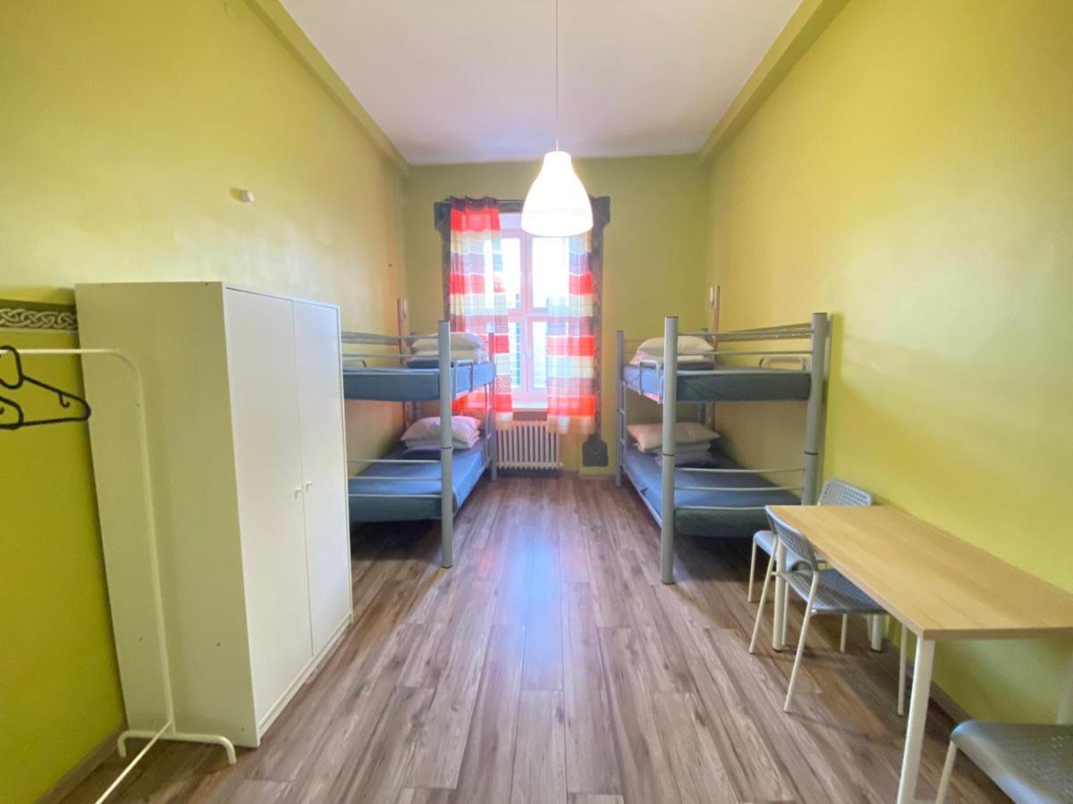 Oliwka Hostel Varsó Kültér fotó